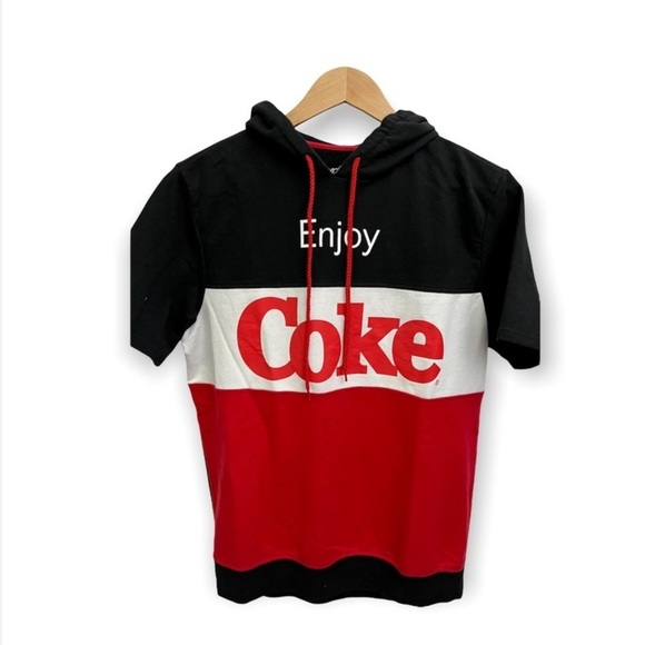 Enjoy Coke?  Like new short sleeve Men’s Hoodie. Size Small - Picture 1 of 7